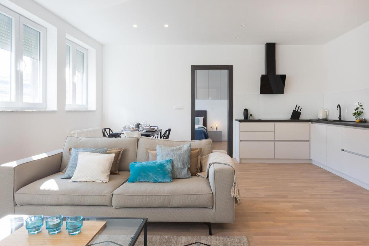 Design 2Bdr Apartment Near City Center 萨格勒布 外观 照片