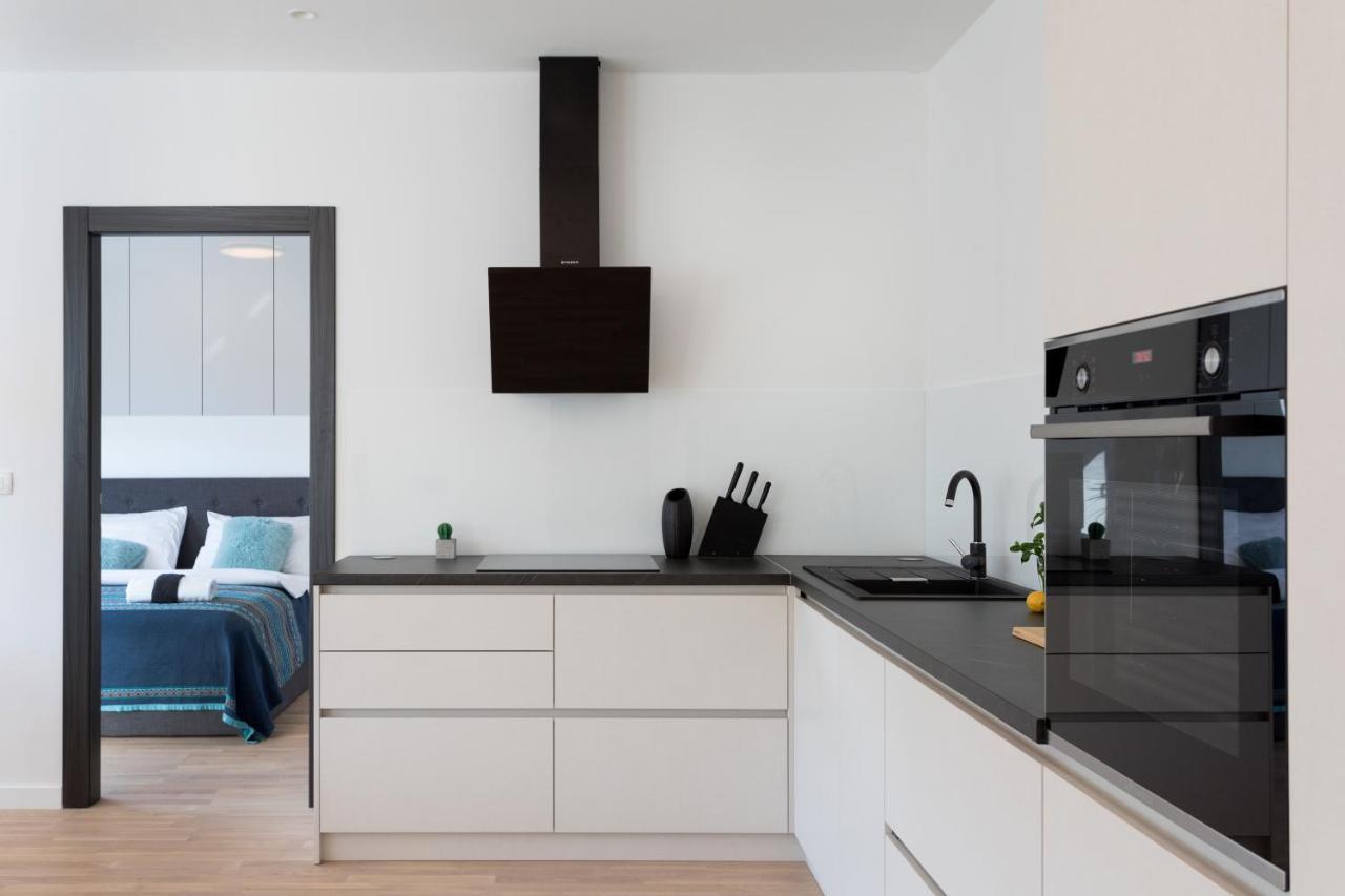 Design 2Bdr Apartment Near City Center 萨格勒布 外观 照片