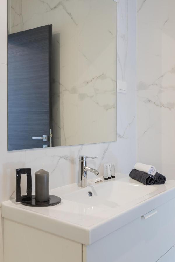 Design 2Bdr Apartment Near City Center 萨格勒布 外观 照片